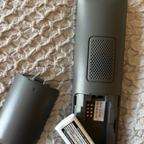 AT&T phone with answering machine - Picture 4 of 5